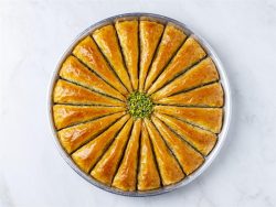 Fıstıklı Havuç Dilimi (Kg)